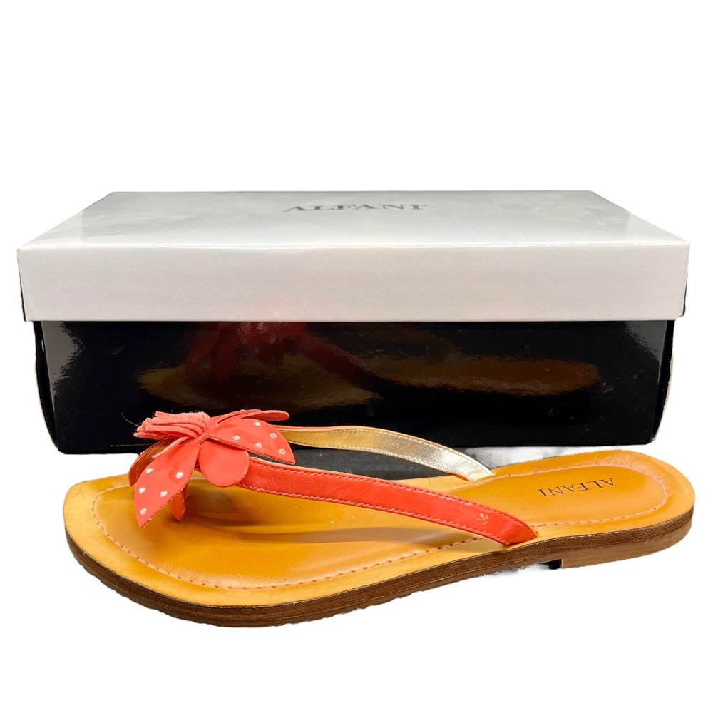 Alfani Flip Flop Thong Sandals Coral & Tan w Flower Detail Original Box Size 7M